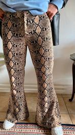 ZARA super mooie broek met flared pijpen maat XS, Kleding | Dames, Broeken en Pantalons, Maat 34 (XS) of kleiner, Ophalen of Verzenden