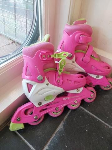 Roze rolschaatsen, skeelers maat 31-34 beschikbaar voor biedingen