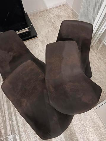 4 Bruine Suède Kuipstoelen - Nette Staat beschikbaar voor biedingen