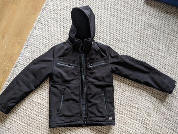 Cars Winterjas maat 152 beschikbaar voor biedingen