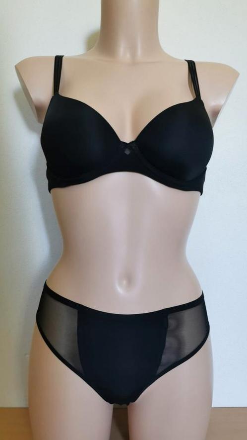 Nieuw marie jo Louie set bh 75b slip 38s setprijs €55, Kleding | Dames, Ondergoed en Lingerie, BH, Zwart, Ophalen of Verzenden