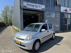 Daihatsu Sirion 2 1.0-12V Trend Nieuwe APK! NAP Logisch!, Voorwielaandrijving, Stof, Gebruikt, Bedrijf