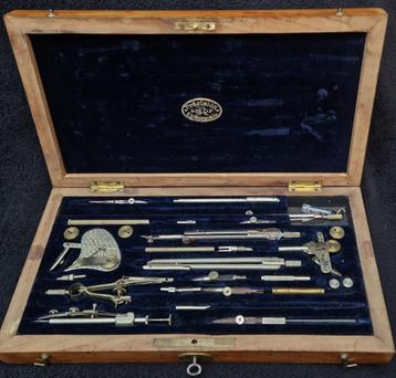 Antieke PRÄCISION Passerkist XXL E.O. Richter & Co. beschikbaar voor biedingen