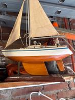 Vintage Model Zeilboot 'Anakonda', Hobby en Vrije tijd, Ophalen, Gebruikt, 1:50 tot 1:200, Overige merken