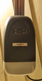 Superrollo TA50 Garagedeuropener met 2 Handzenders, Gebruikt, Garagedeur, Ophalen of Verzenden, 120 cm of meer