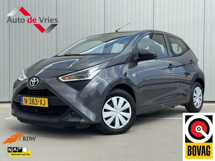 Toyota Aygo 1.0 VVT-i x-fun|Airco|NL-Auto, Auto's, Toyota, Bedrijf, Te koop, Aygo, ABS, Airbags, Airconditioning, Alarm, Bluetooth