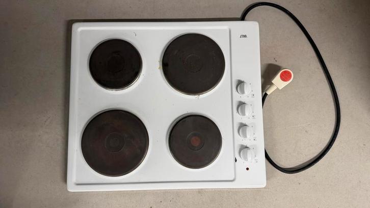 ETNA elektrische kookplaat – wit – 4 pitten – met stekker, Witgoed en Apparatuur, Kookplaten, Zo goed als nieuw, Inbouw, Inductie