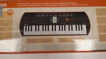 Casio keyboard  beschikbaar voor biedingen