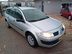 Renault Mégane 1.4 16V 72KW Grand Tour BJ2005 apk 05-2026, Auto's, Stof, Zwart, 4 cilinders, 642 kg