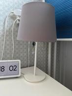 Witte lamp met grijze kap van IKEA (Skaftet), Ophalen of Verzenden, Zo goed als nieuw, Minder dan 50 cm