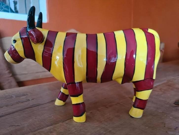 Stier of koe rood geel gestreept., Antiek en Kunst, Antiek | Keramiek en Aardewerk, Ophalen of Verzenden