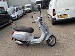 Vespa primavera, Fietsen en Brommers, Scooters | Vespa, Ophalen, Overige modellen, Zo goed als nieuw, Benzine