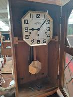 Vintage houten wandklok, Antiek en Kunst, Antiek | Klokken, Ophalen