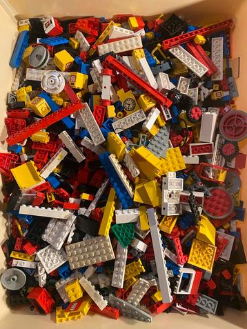 Lego blokjes, 2kg, 1970-1990 beschikbaar voor biedingen