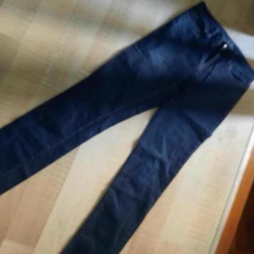 Spijkerbroek 26 lengte 32 merk esprit beschikbaar voor biedingen