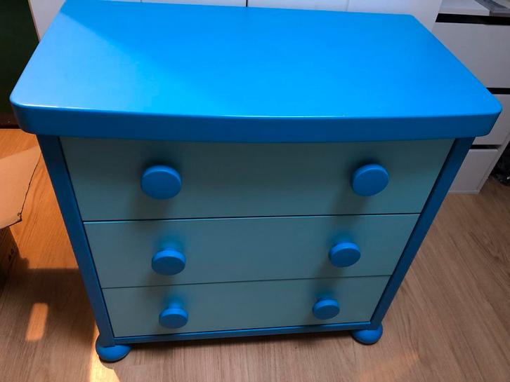 Ladekast kunstof blauw ikea mammut serie, Kinderen en Baby's, Kinderkamer | Commodes en Kasten, Zo goed als nieuw, Minder dan 90 cm