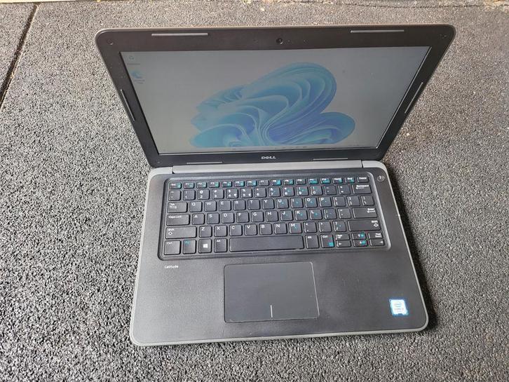 Dell Latitude 3380 | 8GB | 256GB SSD | WIN11, Computers en Software, Windows Laptops, Zo goed als nieuw, 13 inch, SSD, 2 tot 3 Ghz