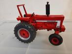 International 1066. A.C.A. Association 2004, Hobby en Vrije tijd, Modelauto's | 1:32, Ophalen of Verzenden, Tractor of Landbouw
