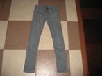 mooie zgan grijze skinny broek van Coolcat, mt 152/158, Kinderen en Baby's, Kinderkleding | Maat 152, Broek, Coolcat, Zo goed als nieuw