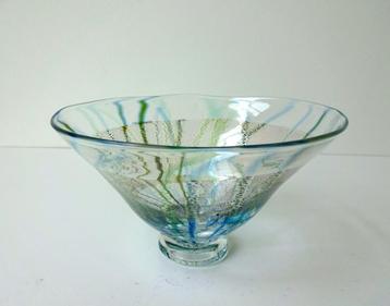 Glazen schaal helder met blauw en groen Tchai Munch 3578-s beschikbaar voor biedingen