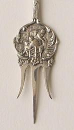 Prachtige oude sierlijke gebaksvork decoratie kamertafereel, Ophalen