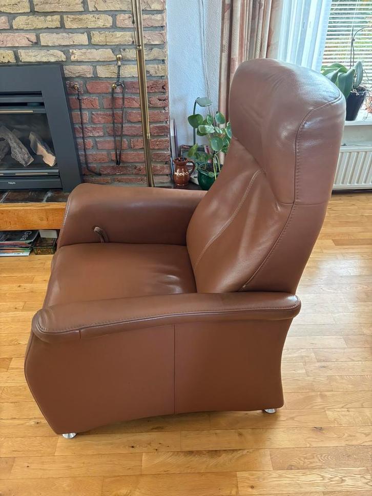 Relaxstoel, Huis en Inrichting, Fauteuils, Gebruikt, Leer, 50 tot 75 cm, Minder dan 75 cm, Ophalen