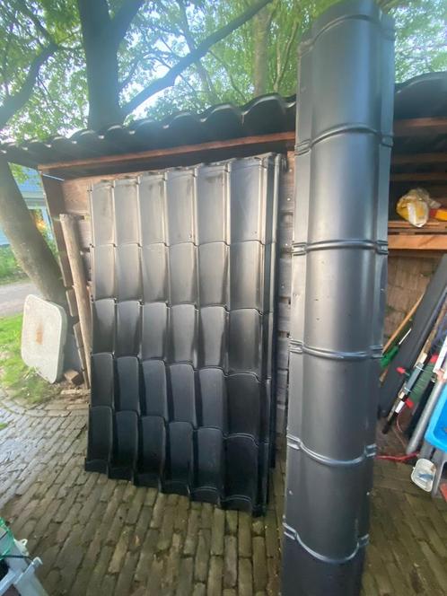 Ophalen in Boijl: dakpanplaten antraciet 12m2, Doe-het-zelf en Verbouw, Dakpannen en Dakbedekking, Gebruikt, Dakplaat of Dakpanplaat