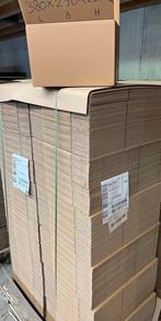 Partij Verzendozen 600 stuks 380x250x250 L~B~h, Doe-het-zelf en Verbouw, Kratten en Dozen, Ophalen, Doos, Opvouwbaar, Minder dan 50 cm