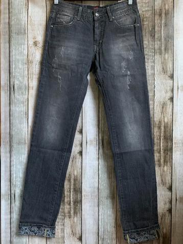 Sixth June gave grijze jeans (Maat 28) beschikbaar voor biedingen