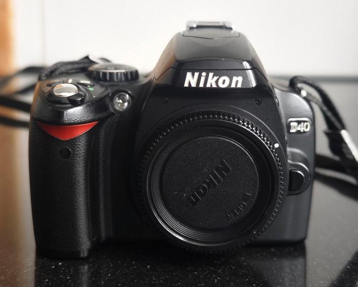 Nikon D40 met LEGENDARISCHE CCD-sensor!, Audio, Tv en Foto, Fotocamera's Digitaal, Zo goed als nieuw, Nikon, Geen optische zoom