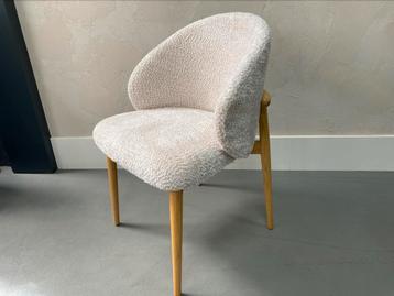 Richmond eetkamerstoelen Chenille, houten poten, Japandi beschikbaar voor biedingen