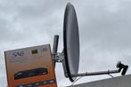 Schotel (3 mnd oud) met dubbele kop, Ophalen, Zo goed als nieuw, (Schotel)antenne, Overige merken