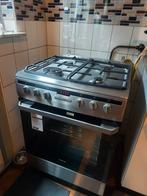 Super nette en jonge gasfornuis  inventum, Witgoed en Apparatuur, Ophalen, 4 kookzones, Zo goed als nieuw, Gas