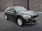 BMW X1 sDrive18d High Executive (bj 2017, automaat), Auto's, BMW, Stof, 4 cilinders, 1445 kg, Bedrijf
