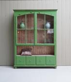 Groene vintage houten vitrinekast | Buffetkast | Servieskast, Huis en Inrichting, Kasten | Buffetkasten, Gebruikt, 200 cm of meer