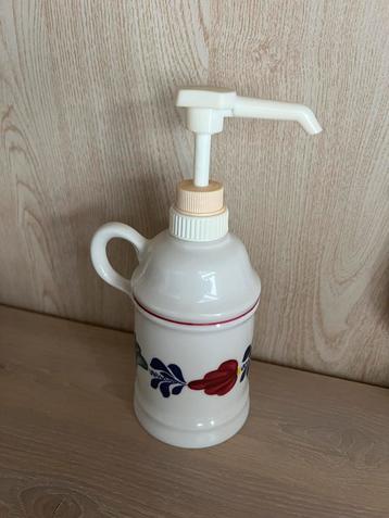 Boerenbont Zeeppompje beschikbaar voor biedingen