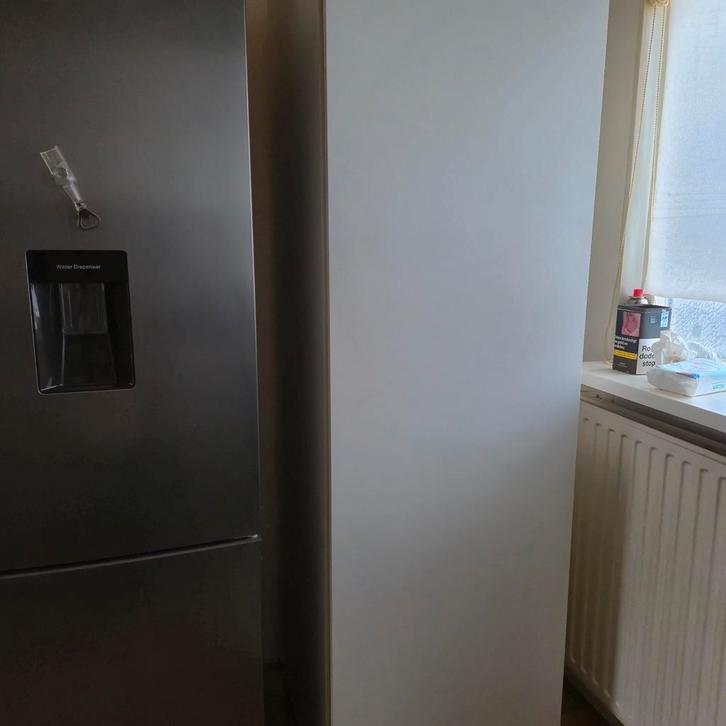 Ikea Keukenkast ,hoge kast Metod, Huis en Inrichting, Keuken | Keukenelementen, 200 cm of meer, 50 tot 100 cm, 50 tot 75 cm, Ophalen