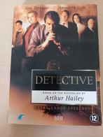 Detective. Arthur Hailey. Mini-serie. O.a Tom Berenger (4=3), Vanaf 12 jaar, Ophalen of Verzenden, Zo goed als nieuw
