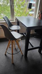 STORNÄS bartafel met 2 barkrukken, Huis en Inrichting, Tafels | Statafels, Ophalen, Gebruikt