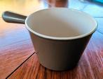 Le Creuset Fondue pan /  saus pan., Gebruikt, Gietijzer, Ophalen of Verzenden, Keramische plaat