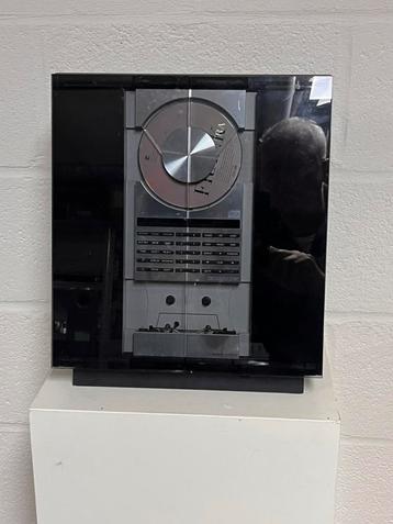 Beosound ouverture en Beocenter 2300 beschikbaar voor biedingen