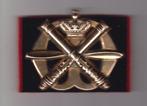baretembleem Luchtdoelartillerie op fluweel, Verzamelen, Militaria | Algemeen, Ophalen of Verzenden, Landmacht, Nederland, Embleem of Badge