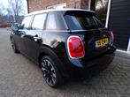Mini Mini 1.5 Cooper Chili Half leder / Navi / stoelverwarmi, Auto's, 136 pk, Gebruikt, Leder en Stof, Zwart