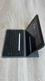 Apple iPad 9 2021 met toetsenbord hoes en pen, Computers en Software, Apple iPads, 10 inch, Apple iPad, Ophalen of Verzenden, Zo goed als nieuw
