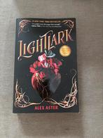 Lightlark - Alex Aster, Ophalen of Verzenden, Zo goed als nieuw
