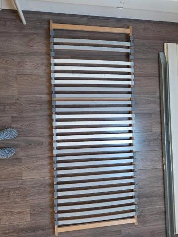 IKEA LEIRVIK bedframe (metaal) incl. lattenbodem - afbeelding 3