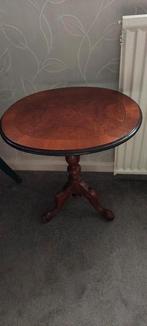 Antieke tafel, Ophalen