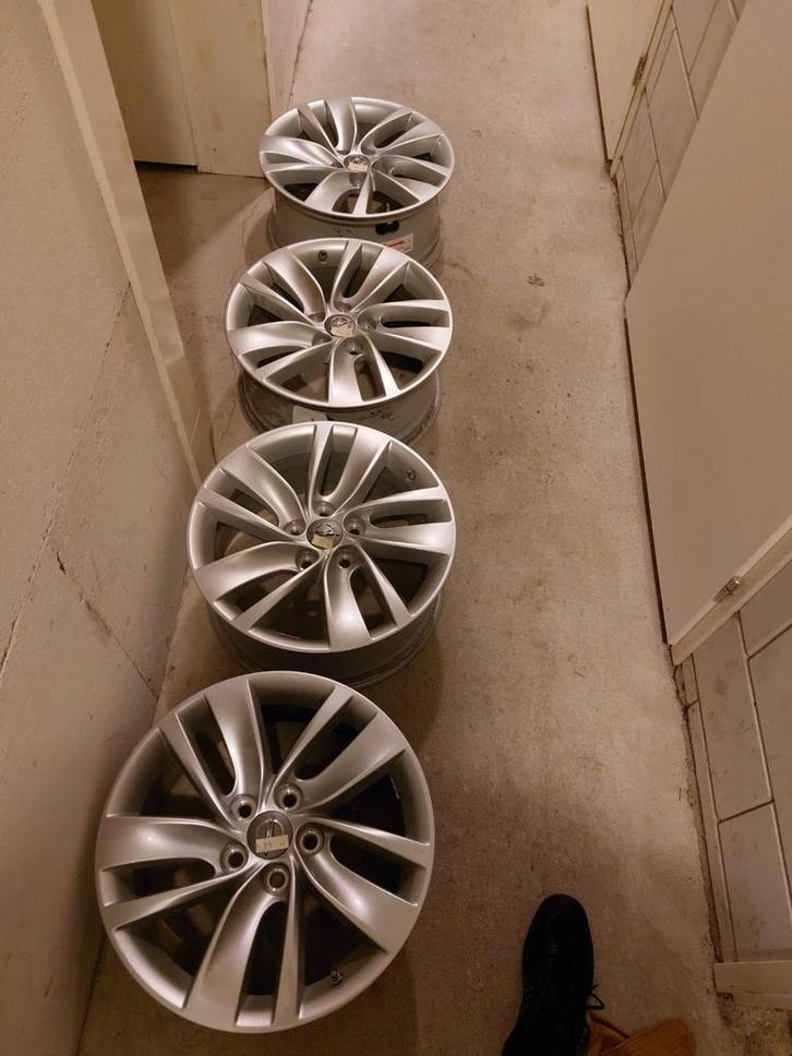 Velgen Opel insignia a, Auto diversen, Wieldoppen, Ophalen