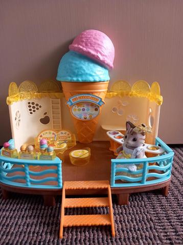 Sylvanian families ijswinkel aan zee compleet 