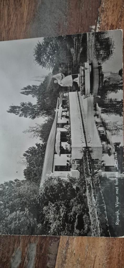 Oude ansichtkaart Rijswijk, vijver met fontein, Ophalen of Verzenden, 1920 tot 1940, Gelopen